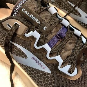Brooks Caldera 6 womens size 7 EUC